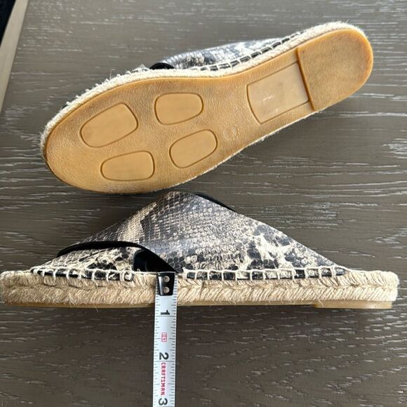 VINCE Castel Size 8 Leather Snake Print Crisscross Flat Espadrille Sandals Slide - Picture 7 of 14